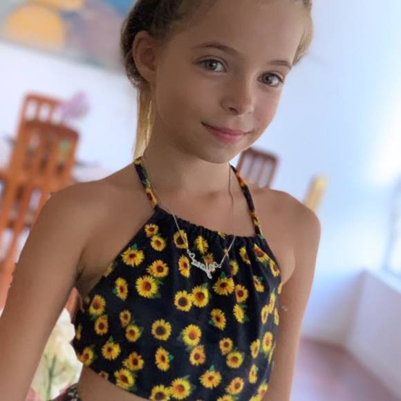 Meet your Posher, Andrelia - Picture 1 of 1